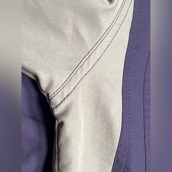 Brooks Men's Charcoal and Olive Windbreaker - Picture 3 of 14